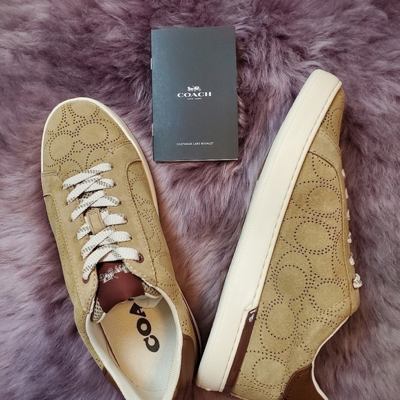 COACH Clip Low Top Sneakers sz 7 signature leather - Picture 4 of 7